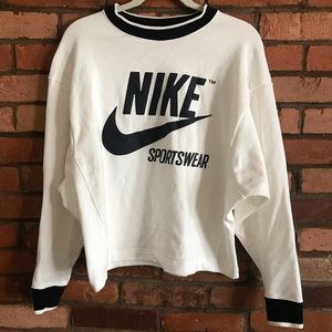 *SALE* - Nike Sweatshirt